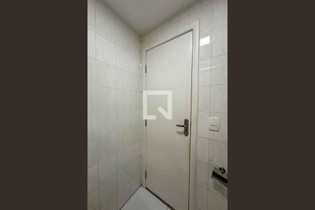 Banheiro de apartamento à venda com 2 quartos, 63m² em Santa Teresinha, São Paulo