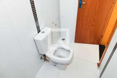 Apartamento à venda com 67m², 2 quartos e 1 vagaBanheiro Social