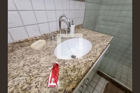 Apartamento à venda com 50m², 1 quarto e 1 vaga Apartamento à venda com 50m², 1 quarto e 1 vagaBanheiro social