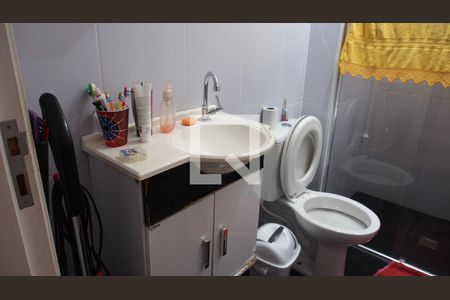 Banheiro de apartamento para alugar com 2 quartos, 52m² em Distrito Industrial, Jundiaí