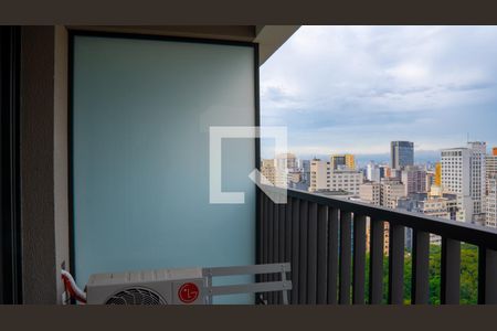Varanda de kitnet/studio para alugar com 1 quarto, 25m² em Santa Ifigênia, São Paulo