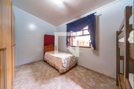 Casa à venda com 278m², 4 quartos e 3 vagasQuarto 2