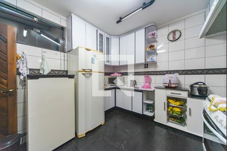 Casa à venda com 278m², 4 quartos e 3 vagasCopa e Cozinha 