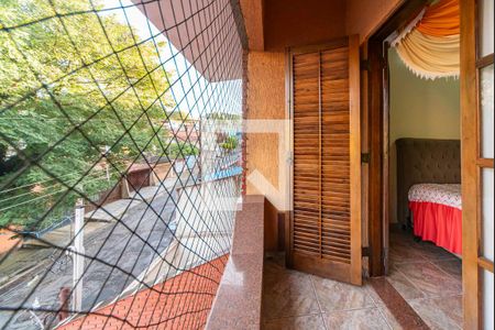Casa à venda com 278m², 4 quartos e 3 vagasSacada do Quarto 1