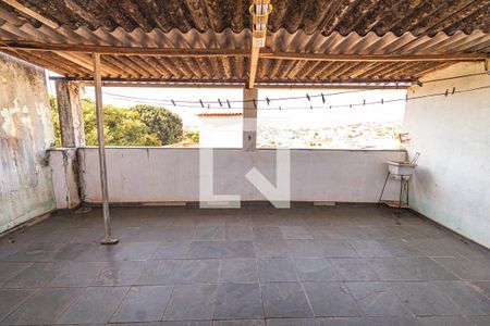 Casa à venda com 160m², 3 quartos e sem vaga Casa à venda com 160m², 3 quartos e sem vagaÁrea e terraço / 3º andar