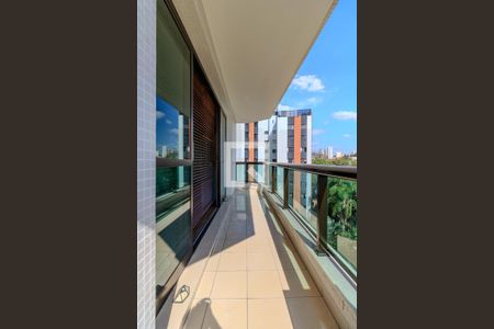 Apartamento para alugar com 450m², 3 quartos e 4 vagasVaranda