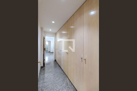 Apartamento para alugar com 450m², 3 quartos e 4 vagasCloset