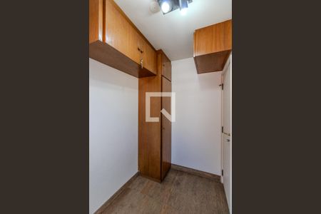 Apartamento para alugar com 450m², 3 quartos e 4 vagasQuarto de Serviço