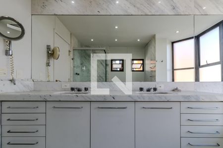 Apartamento para alugar com 450m², 3 quartos e 4 vagasBanheiro