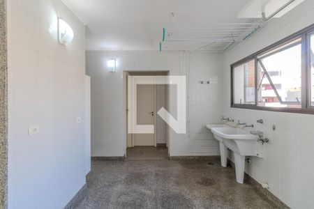 Apartamento para alugar com 450m², 3 quartos e 4 vagasÁrea de Serviço