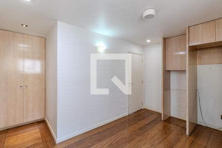 Apartamento para alugar com 450m², 3 quartos e 4 vagasQuarto Extra