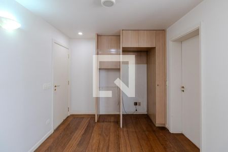 Quarto Extra de apartamento para alugar com 3 quartos, 450m² em Vila Sonia, São Paulo