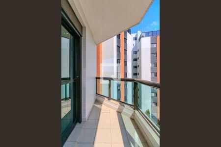 Apartamento para alugar com 450m², 3 quartos e 4 vagasVaranda