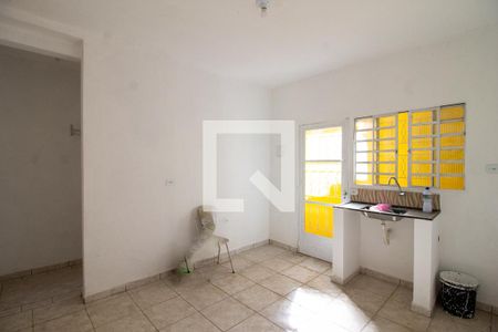 Sala/Cozinha de casa para alugar com 1 quarto, 32m² em Jardim Presidente Dutra, Guarulhos