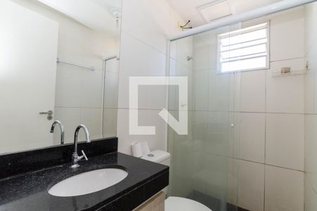 Banheiro de apartamento para alugar com 2 quartos, 48m² em Jardim Diogo, Guarulhos