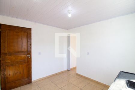 Sala/Cozinha de casa para alugar com 1 quarto, 32m² em Jardim Presidente Dutra, Guarulhos
