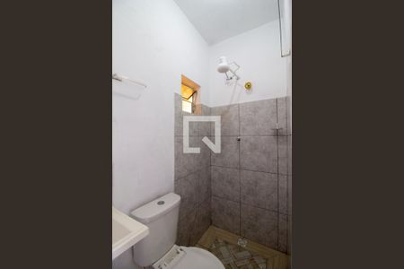 Casa para alugar com 32m², 1 quarto e sem vaga Casa para alugar com 32m², 1 quarto e sem vagaBanheiro