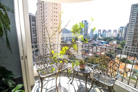 Varanda de apartamento para alugar com 4 quartos, 180m² em Perdizes, São Paulo