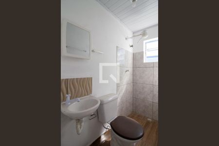 Casa para alugar com 32m², 1 quarto e sem vaga Casa para alugar com 32m², 1 quarto e sem vagaBanheiro