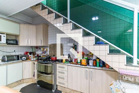 Casa à venda com 470m², 4 quartos e 4 vagasCozinha