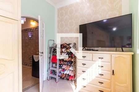 Casa à venda com 470m², 4 quartos e 4 vagasQuarto 