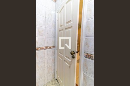 Casa à venda com 470m², 4 quartos e 4 vagasBanheiro