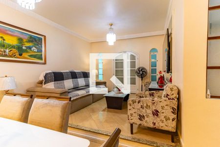 Sala  de casa à venda com 4 quartos, 470m² em Ponta Dareia, Niterói