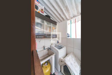 Casa à venda com 430m², 5 quartos e 3 vagas Casa à venda com 430m², 5 quartos e 3 vagasÁrea de Serviço