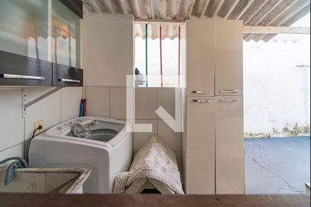 Casa à venda com 430m², 5 quartos e 3 vagas Casa à venda com 430m², 5 quartos e 3 vagasÁrea de Serviço