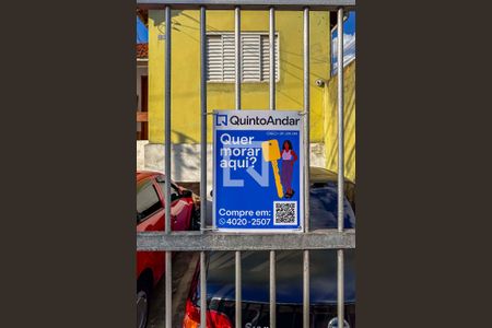 Casa à venda com 430m², 5 quartos e 3 vagas Casa à venda com 430m², 5 quartos e 3 vagasPlaca banner Instalada na Fachada