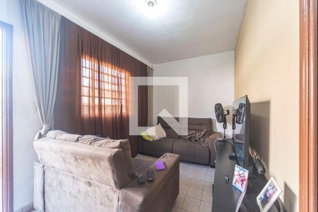 Sala de casa à venda com 5 quartos, 430m² em Vila Guarani, Santo André