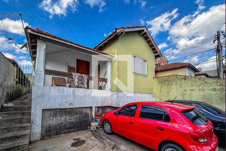 Casa à venda com 430m², 5 quartos e 3 vagas Casa à venda com 430m², 5 quartos e 3 vagasGaragem