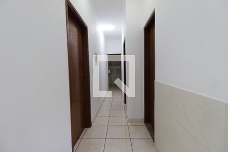 Corredor de casa para alugar com 2 quartos, 240m² em Vila Tiberio, Ribeirão Preto