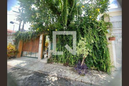 Casa à venda com 144m², 3 quartos e 1 vaga