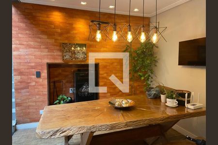 Casa à venda com 3 quartos, 240m² em Paraíso, São Paulo