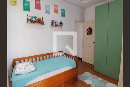 Casa à venda com 3 quartos, 138m² em Cambuci, São Paulo