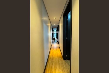 Casa à venda com 120m², 3 quartos e 2 vagasCorredor