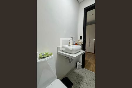 Casa à venda com 120m², 3 quartos e 2 vagasBanheiro da Suíte 1