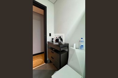 Casa à venda com 120m², 3 quartos e 2 vagasBanheiro Corredor