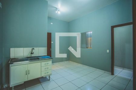 Cozinha de casa para alugar com 1 quarto, 90m² em Chácara Inglesa, São Paulo