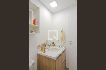 Banheiro da Suíte de apartamento para alugar com 2 quartos, 56m² em Limão, São Paulo