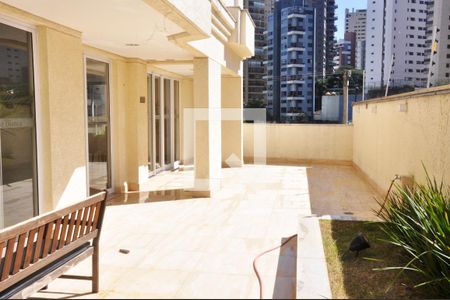 Apartamento à venda com 205m², 4 quartos e 4 vagasÁrea comum