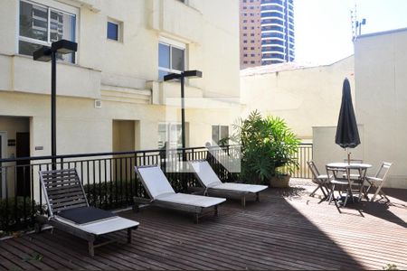 Apartamento à venda com 205m², 4 quartos e 4 vagasÁrea comum - Piscina