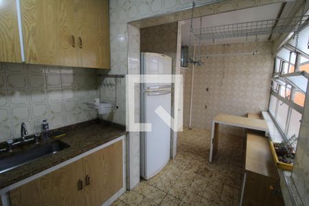 Apartamento à venda com 95m², 3 quartos e 2 vagasCozinha