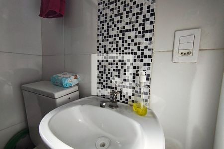 Banheiro de apartamento à venda com 2 quartos, 65m² em Jardim Anchieta, Campinas