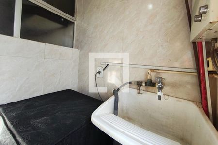 Apartamento à venda com 65m², 2 quartos e 1 vagaÁrea de Serviço
