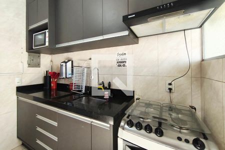 Apartamento à venda com 65m², 2 quartos e 1 vagaCozinha