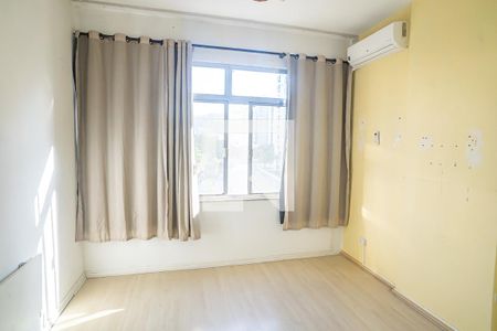 Quarto 1 de apartamento à venda com 2 quartos, 75m² em Botafogo, Rio de Janeiro