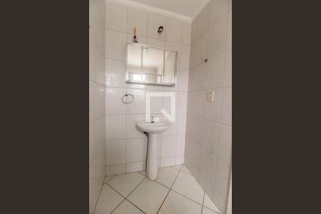 Banheiro da Suíte de apartamento para alugar com 2 quartos, 60m² em Jardim Regina Alice, Barueri