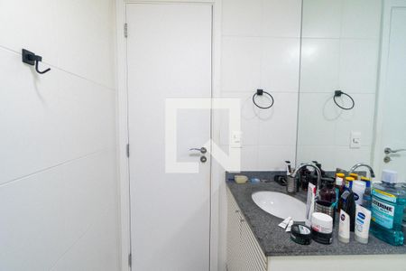 Banheiro de apartamento para alugar com 1 quarto, 35m² em Vila Monte Alegre, São Paulo